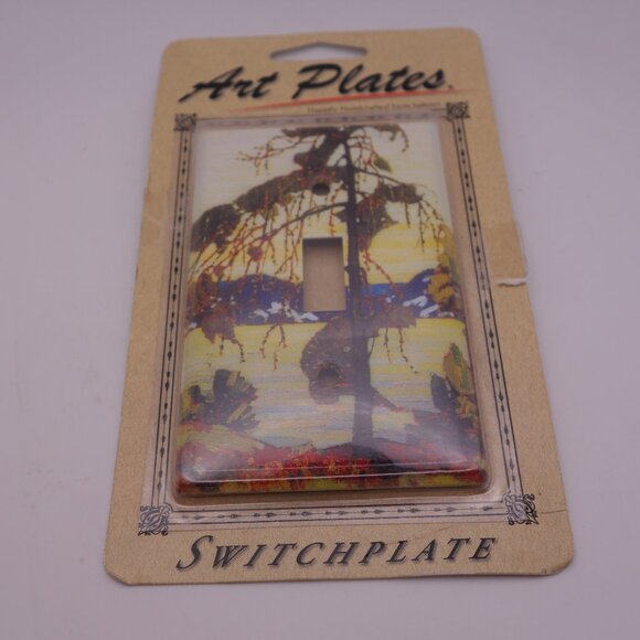 Art Plates Switchplate Single-gang Light Cover feat Tom Thomson's The Jack Pine - Picture 1 of 14